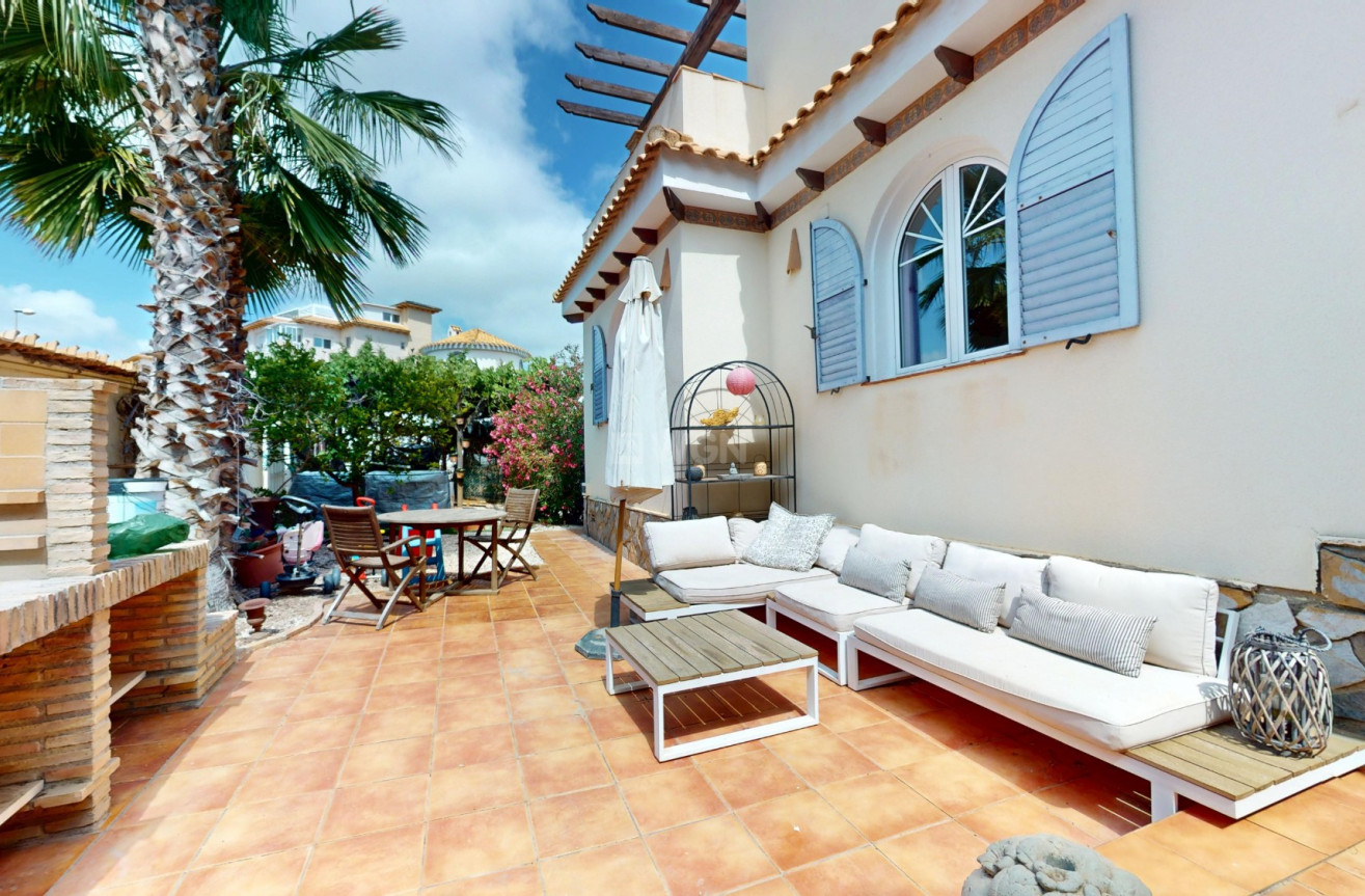 Reventa - Villa - Orihuela Costa - Costa Blanca