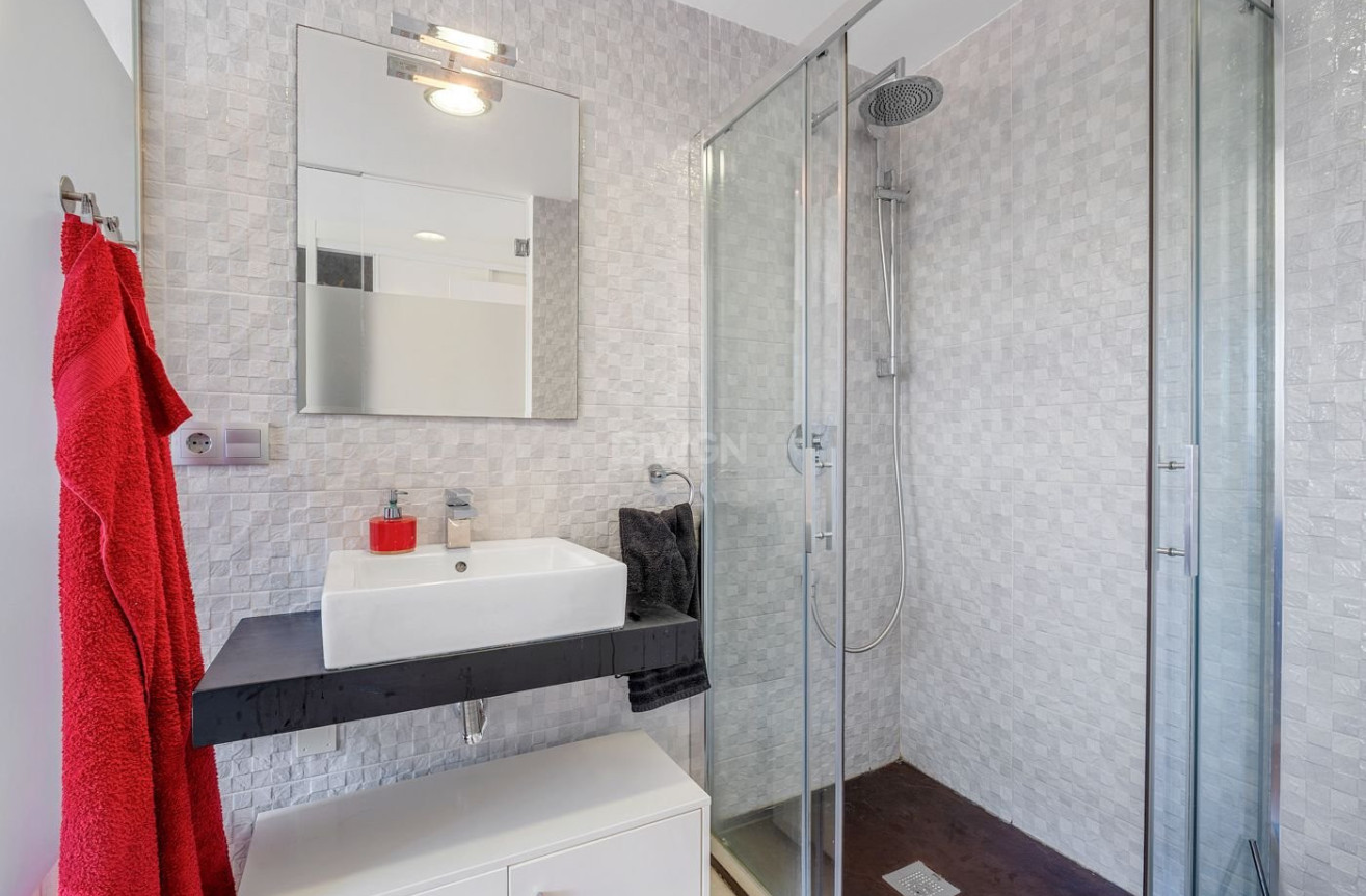 Odsprzedaż - Bungalow - Punta Prima - Costa Blanca