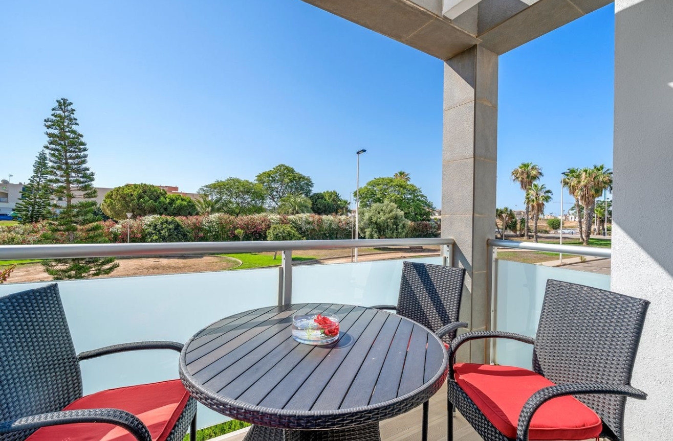 Odsprzedaż - Bungalow - Punta Prima - Costa Blanca