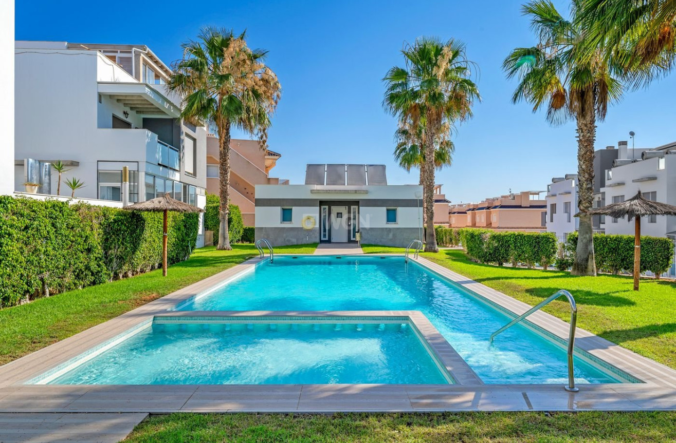 Odsprzedaż - Bungalow - Punta Prima - Costa Blanca