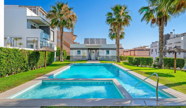 Odsprzedaż - Bungalow - Punta Prima - Costa Blanca