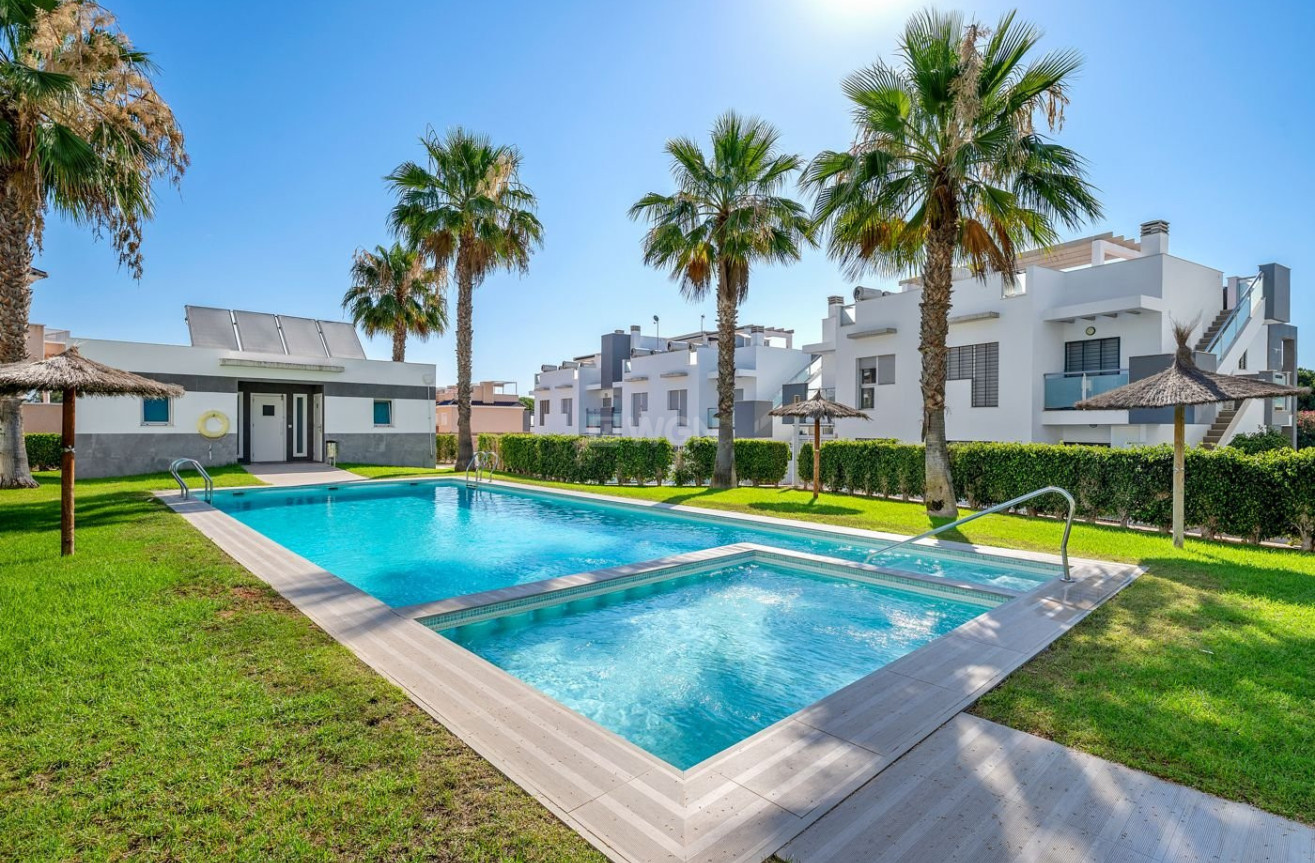 Odsprzedaż - Bungalow - Punta Prima - Costa Blanca