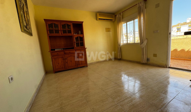 Odsprzedaż - Mieszkanie w bloku - San Miguel de Salinas - Inland