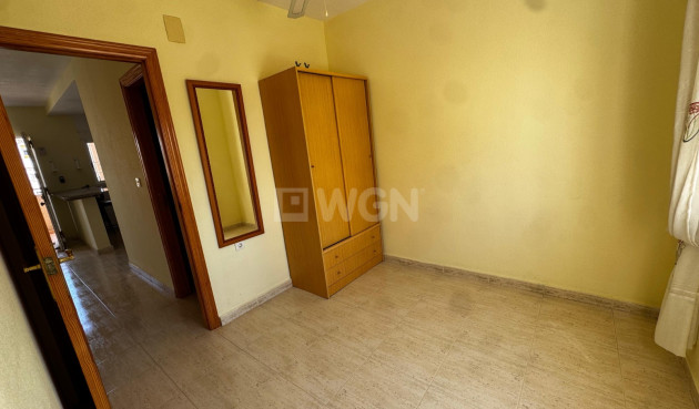 Odsprzedaż - Mieszkanie w bloku - San Miguel de Salinas - Inland