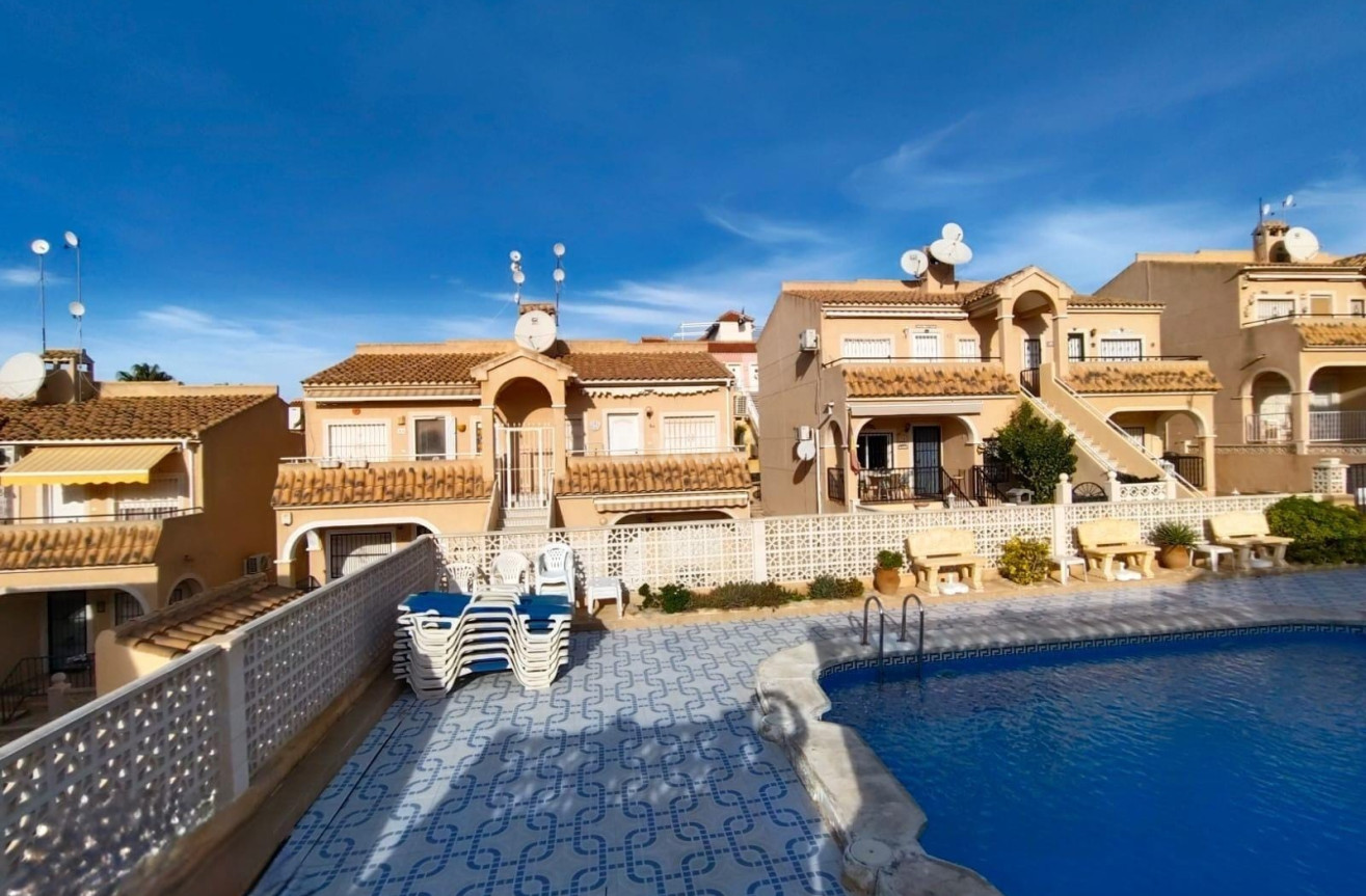 Odsprzedaż - Mieszkanie w bloku - San Miguel de Salinas - Inland