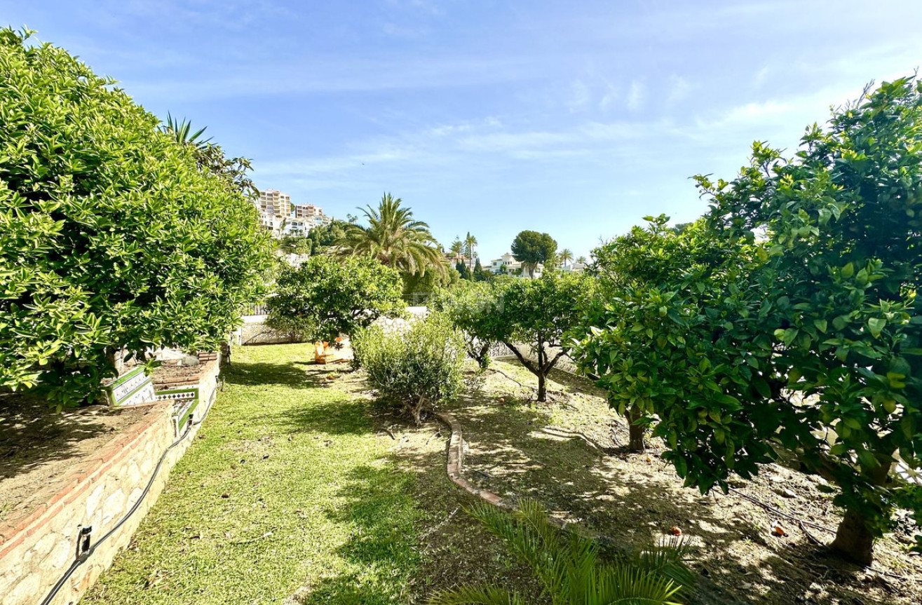 Odsprzedaż - Villa - Torremuelle - Costa del Sol