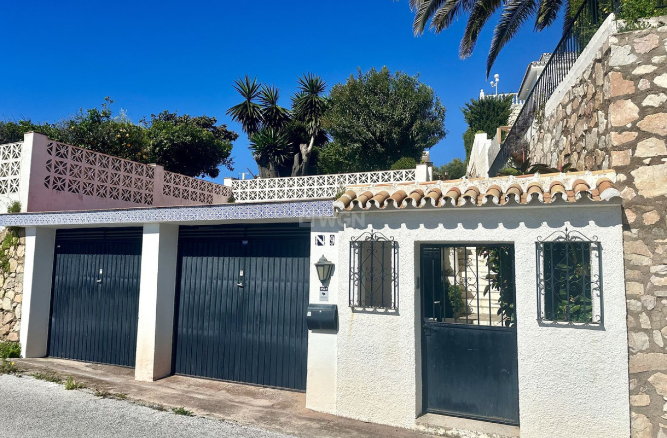 Odsprzedaż - Villa - Torremuelle - Costa del Sol