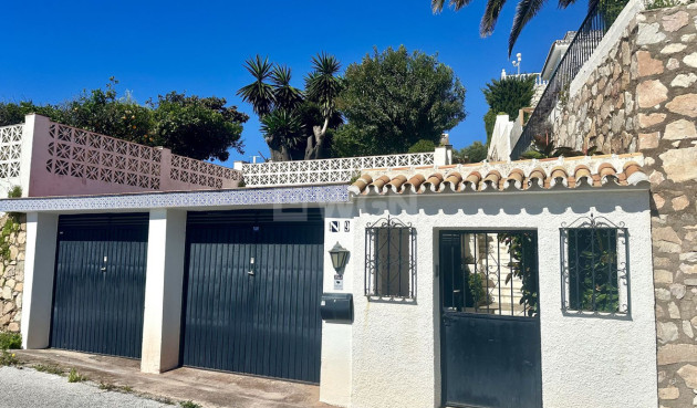 Odsprzedaż - Villa - Torremuelle - Costa del Sol