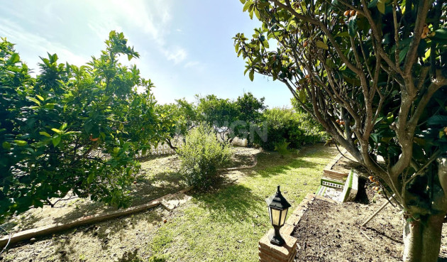 Odsprzedaż - Villa - Torremuelle - Costa del Sol