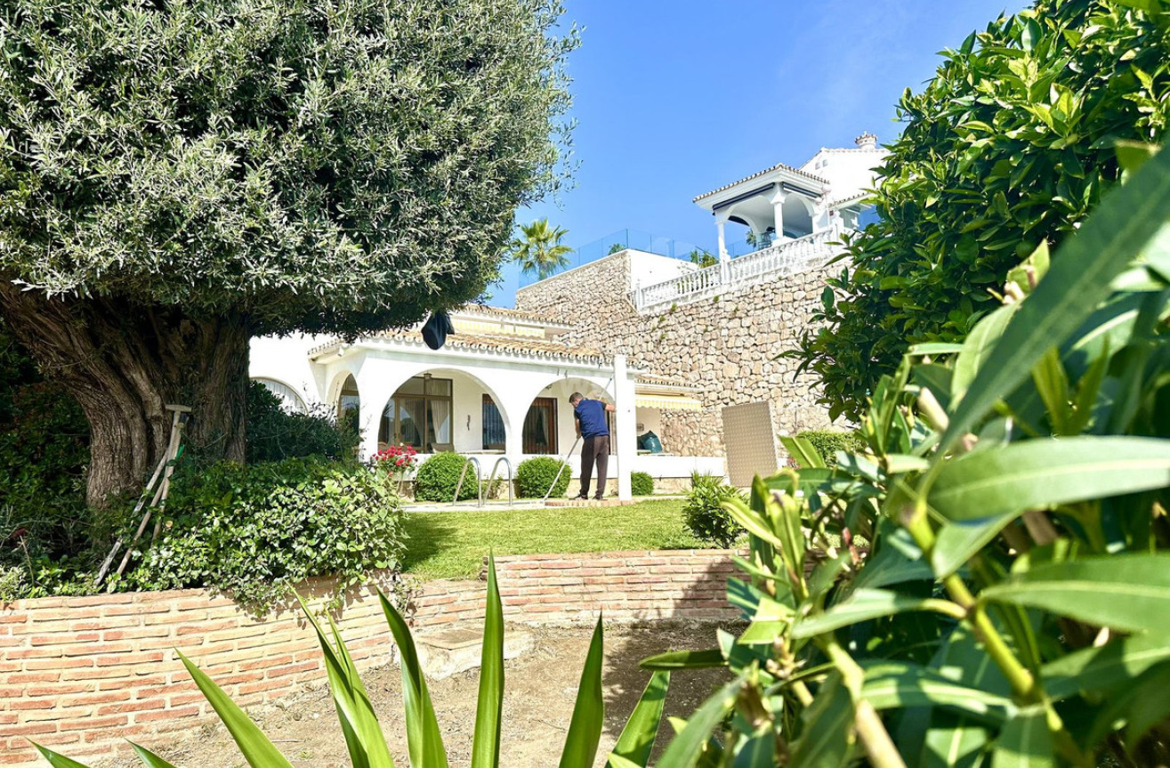 Odsprzedaż - Villa - Torremuelle - Costa del Sol