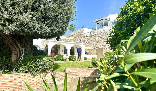 Odsprzedaż - Villa - Torremuelle - Costa del Sol