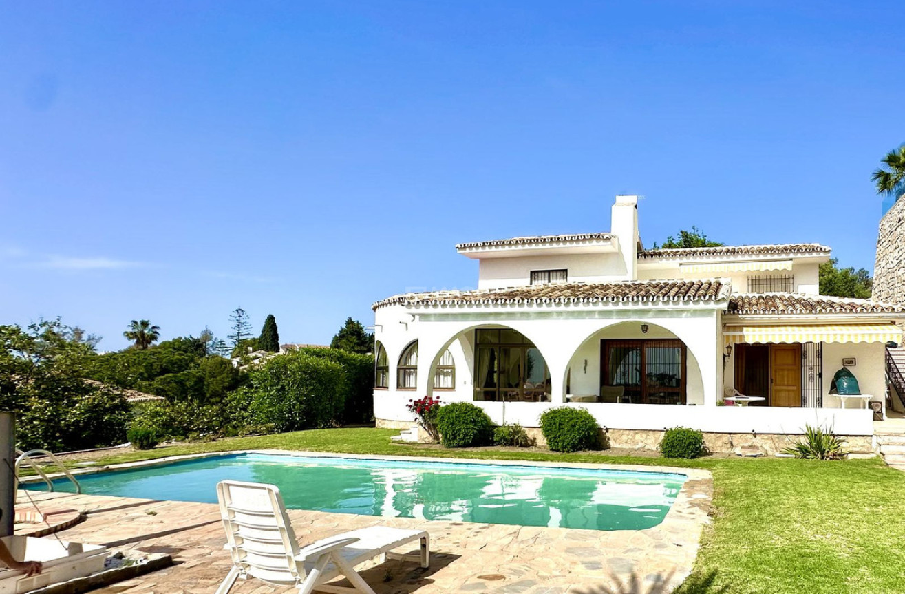 Odsprzedaż - Villa - Torremuelle - Costa del Sol