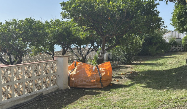 Odsprzedaż - Villa - Torremuelle - Costa del Sol