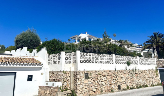 Odsprzedaż - Villa - Torremuelle - Costa del Sol