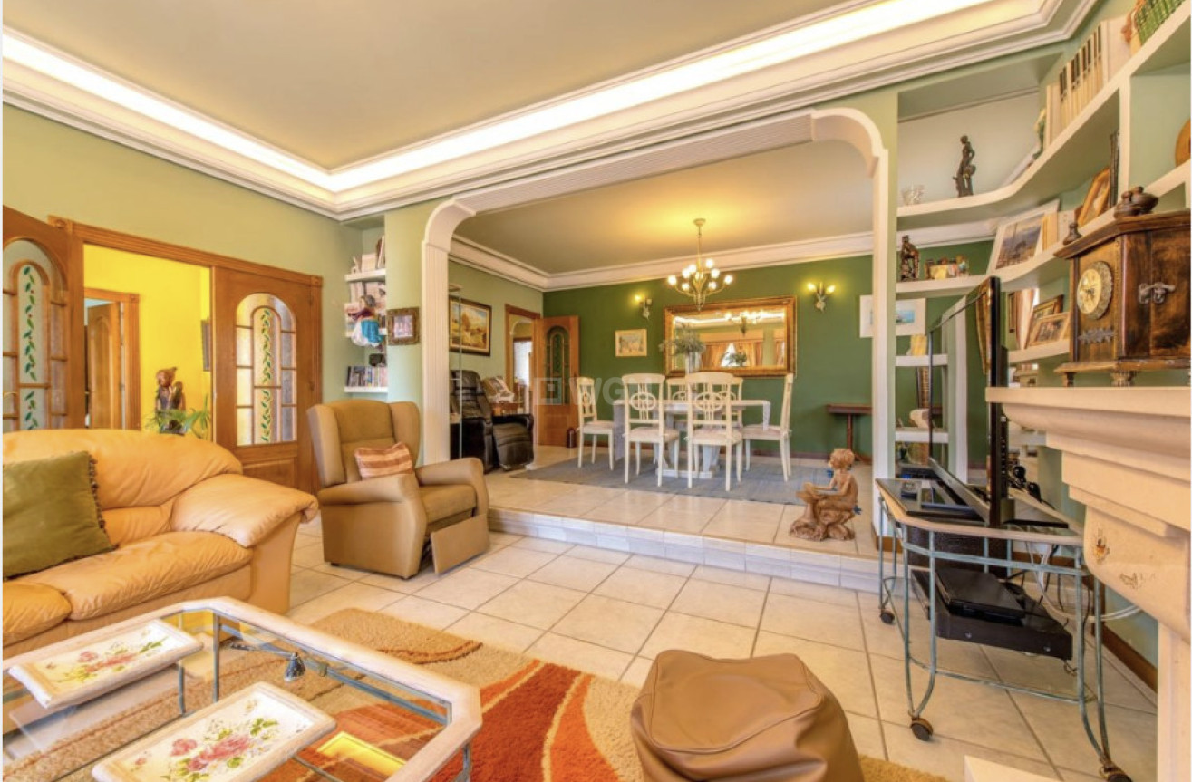 Odsprzedaż - Villa - La Mata - Costa Blanca