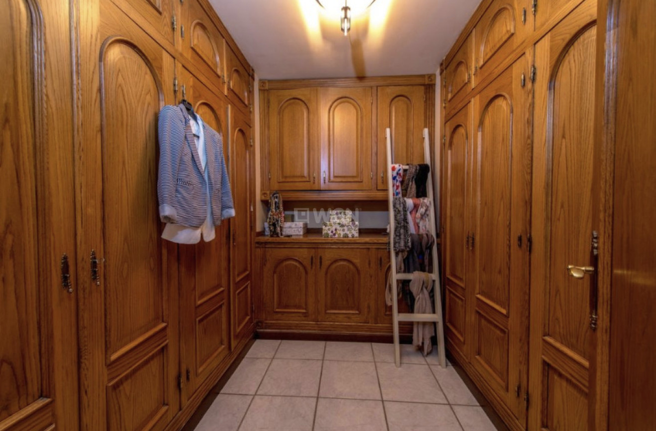 Odsprzedaż - Villa - La Mata - Costa Blanca