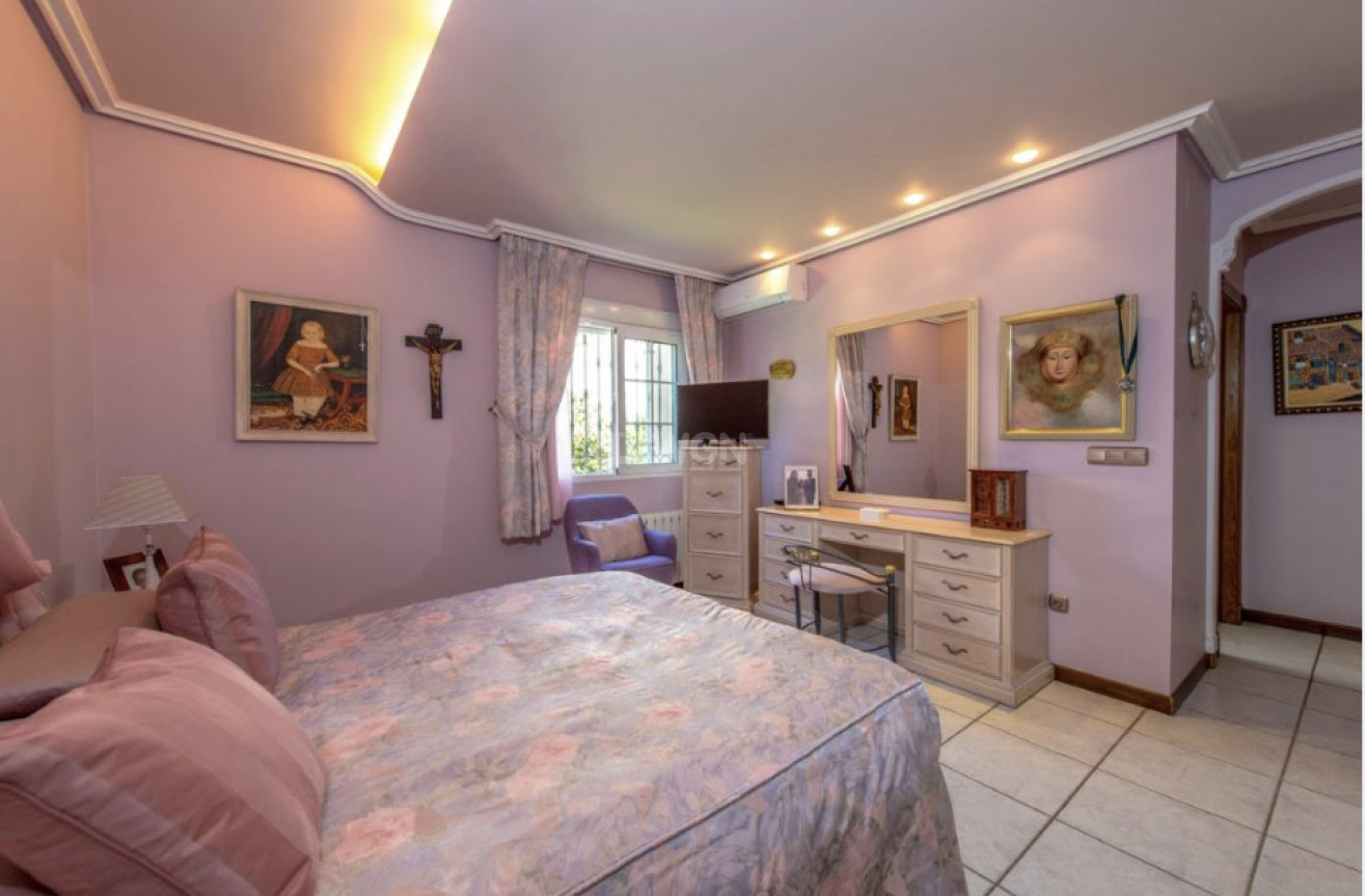 Odsprzedaż - Villa - La Mata - Costa Blanca