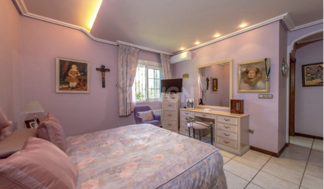 Odsprzedaż - Villa - La Mata - Costa Blanca