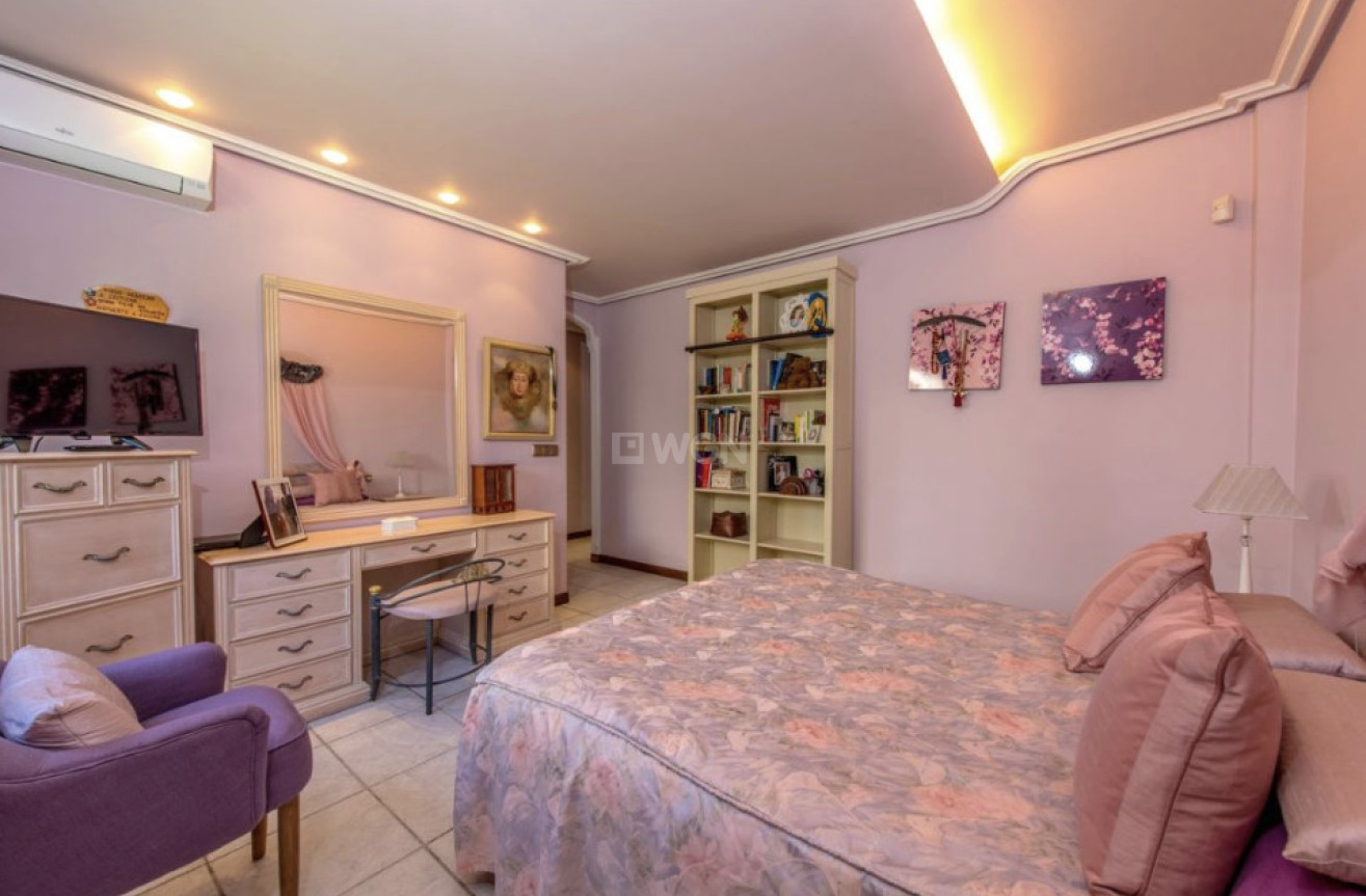 Odsprzedaż - Villa - La Mata - Costa Blanca