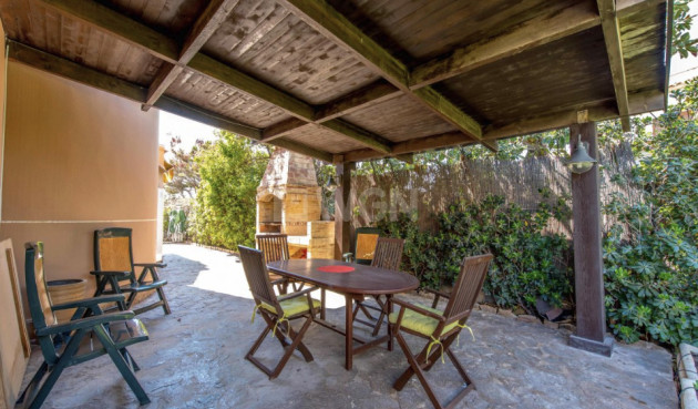 Odsprzedaż - Villa - La Mata - Costa Blanca