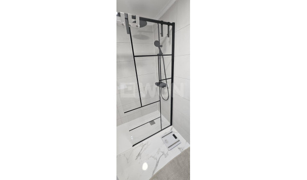 Resale - Apartment / flat - Orihuela Costa - Punta Prima