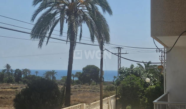 Resale - Apartment / flat - Orihuela Costa - Punta Prima