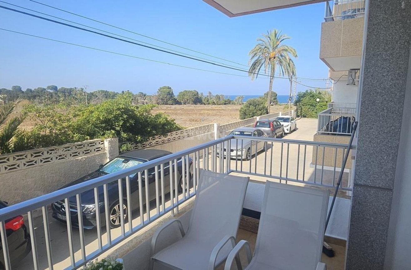 Resale - Apartment / flat - Orihuela Costa - Punta Prima