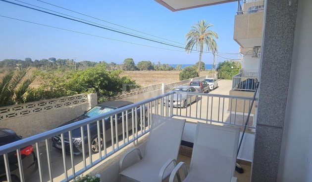 Resale - Apartment / flat - Orihuela Costa - Punta Prima