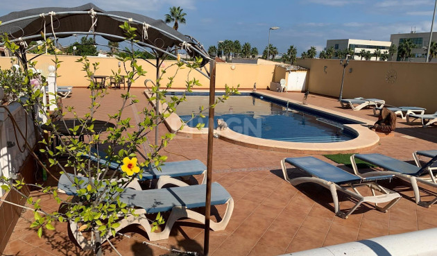 Odsprzedaż - Villa - Torrevieja - Los Balcones - Los Altos del Edén