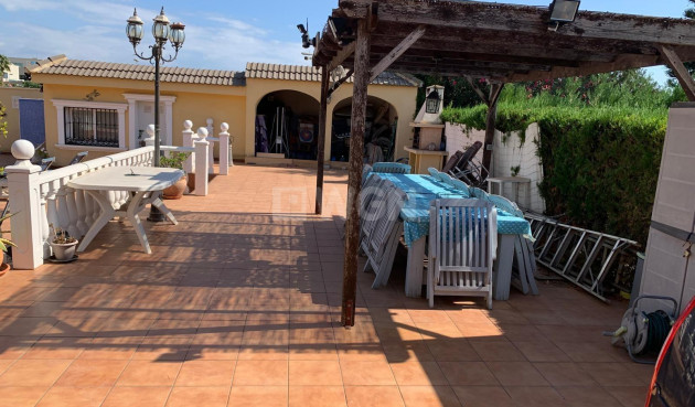 Odsprzedaż - Villa - Torrevieja - Los Balcones - Los Altos del Edén