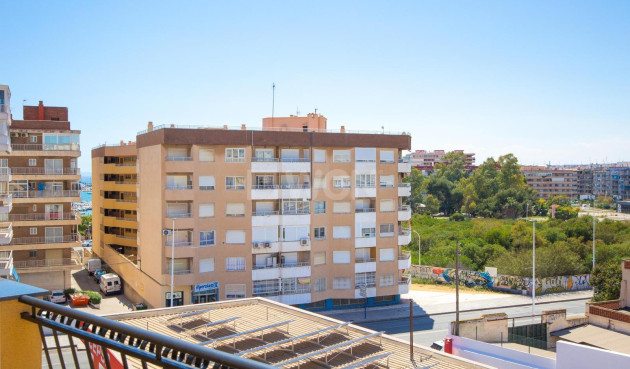 Odsprzedaż - Daszek - Torrevieja