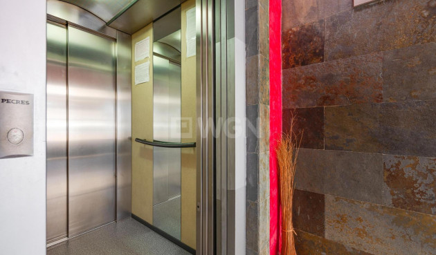 Odsprzedaż - Daszek - Torrevieja