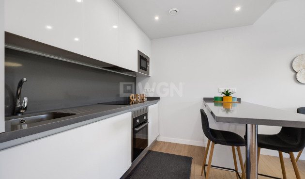 Odsprzedaż - Mieszkanie w bloku - Orihuela Costa - Villamartín-las Filipinas