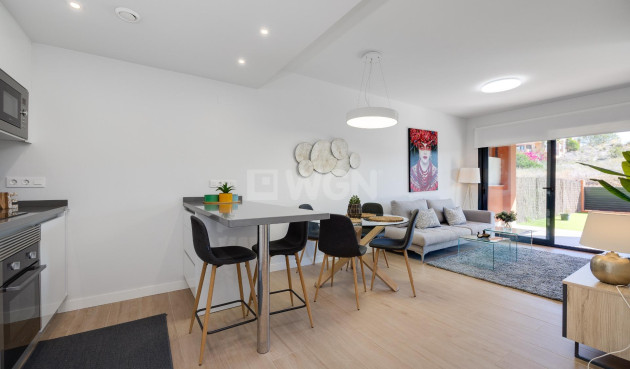 Odsprzedaż - Mieszkanie w bloku - Orihuela Costa - Villamartín-las Filipinas