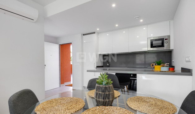 Odsprzedaż - Mieszkanie w bloku - Orihuela Costa - Villamartín-las Filipinas