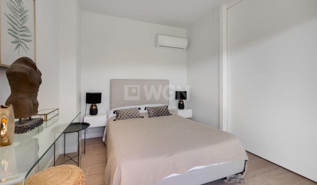 Odsprzedaż - Mieszkanie w bloku - Orihuela Costa - Villamartín-las Filipinas