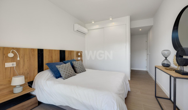 Odsprzedaż - Mieszkanie w bloku - Orihuela Costa - Villamartín-las Filipinas