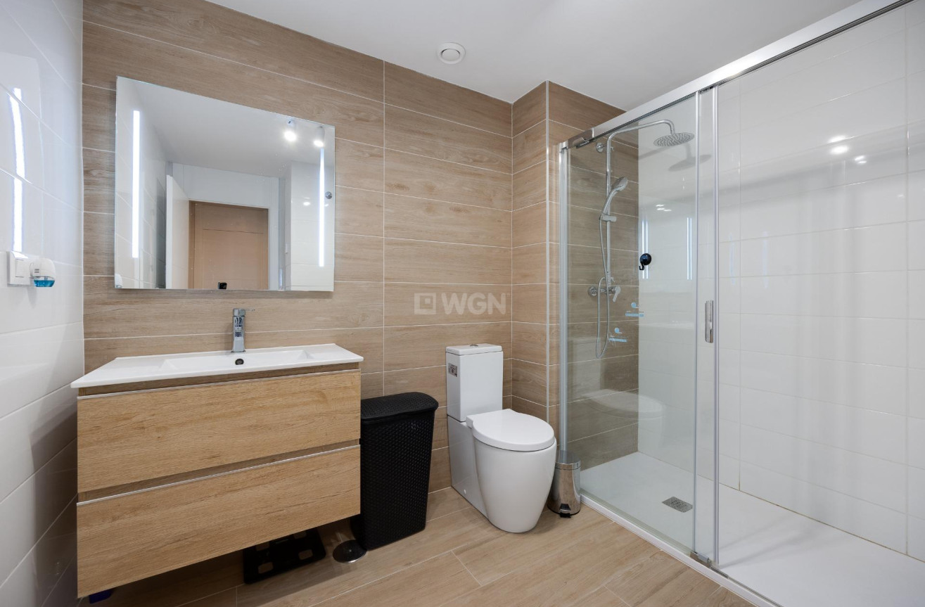 Odsprzedaż - Mieszkanie w bloku - Orihuela Costa - Villamartín-las Filipinas