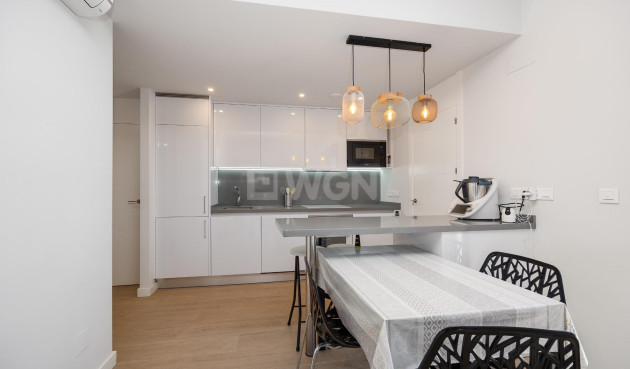 Odsprzedaż - Mieszkanie w bloku - Orihuela Costa - Villamartín-las Filipinas