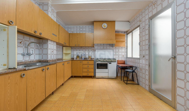 Odsprzedaż - Mieszkanie w bloku - San Pedro del Pinatar - Av. Dr Artero Guirao