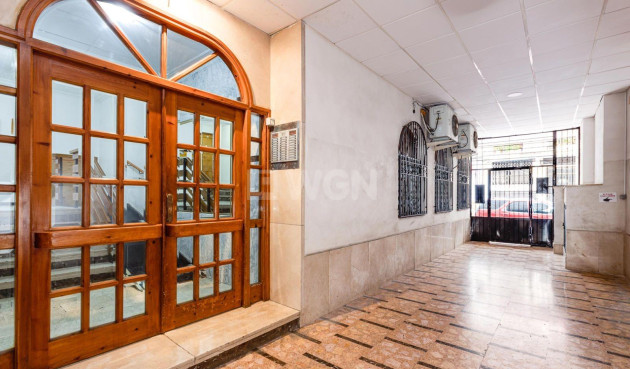 Reventa - Apartamento / piso - Torrevieja - Centro