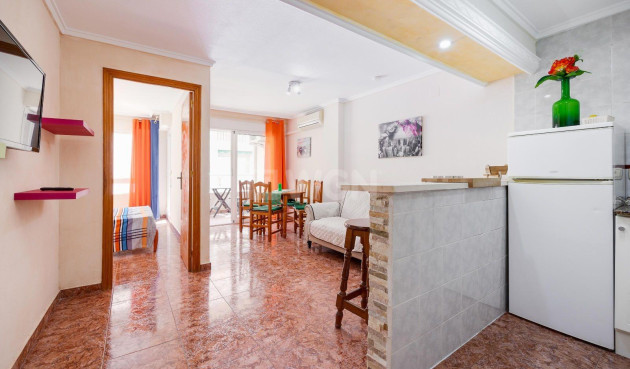 Reventa - Apartamento / piso - Torrevieja - Centro