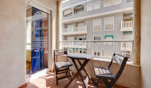 Reventa - Apartamento / piso - Torrevieja - Centro
