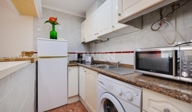 Reventa - Apartamento / piso - Torrevieja - Centro