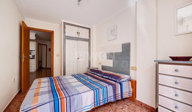 Reventa - Apartamento / piso - Torrevieja - Centro