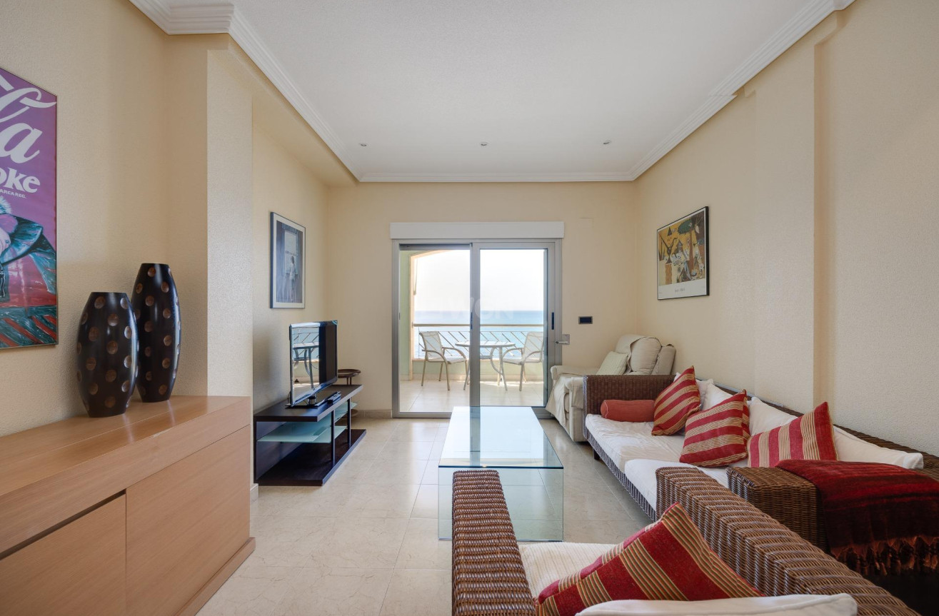 Odsprzedaż - Mieszkanie w bloku - Torrevieja - Paseo Maritimo