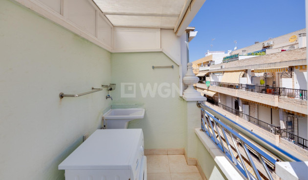 Odsprzedaż - Mieszkanie w bloku - Torrevieja - Paseo Maritimo