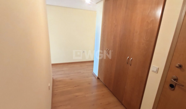 Odsprzedaż - Mieszkanie w bloku - Torrevieja - Puerto