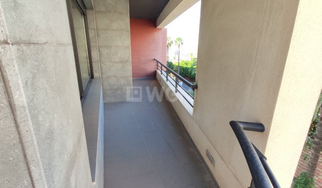 Odsprzedaż - Mieszkanie w bloku - Torrevieja - Puerto