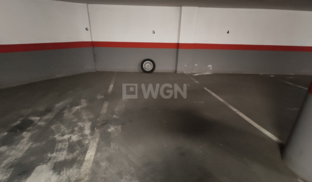 Odsprzedaż - Mieszkanie w bloku - Torrevieja - Puerto